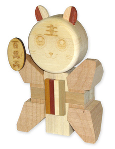 Kumiki Puzzle - Cat: Kumiki puzzles are handmade Japanese wooden krafts. The object is composed by many pieces that you have to compose in the right order.You can see the single pieces here: http://www.maipiusenza.co- m/product_info.php?cPath=- 27&products_id=74Please let me 
