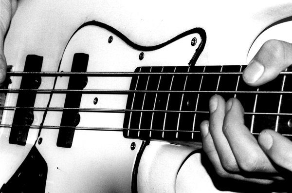 Charnel House - Bass: Close up of Darryl's guitar. :oP Okay, its a bass..... :P