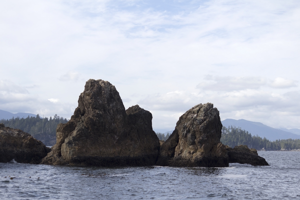 Treacherous rocks: Rocks and islands off the west coast of Vancouver Island, Canada.