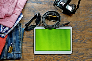 Travel Pack Green screen: Travel pack including green screen ready devices and jeans and shirts, sunglasses, photo cameras and digital camera and more items to use for web design, web template , internet website, webpage designers, and web advertising agencies .