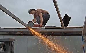 Worker grinding: Worker grinding
