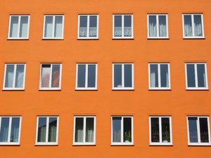 Orange Front: Apartment house in central Munich, Germany.