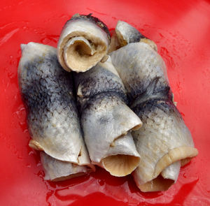 rollmops2: rolled pickled herring fillets