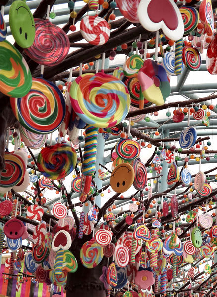 lollipop makebelief4: oversize lollipop display