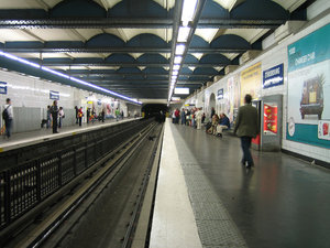 Metro - Paris: 