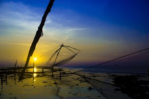 chinese fishing nets: No description