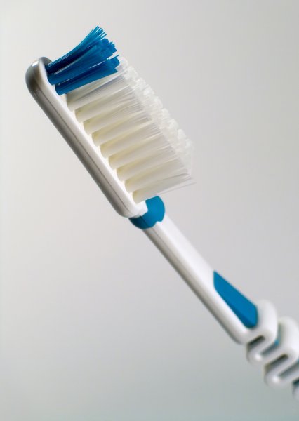 Escovar os dentes 2: 