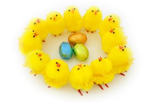 Easter Chick Ring: A ring of Easter chicks with Easter eggs