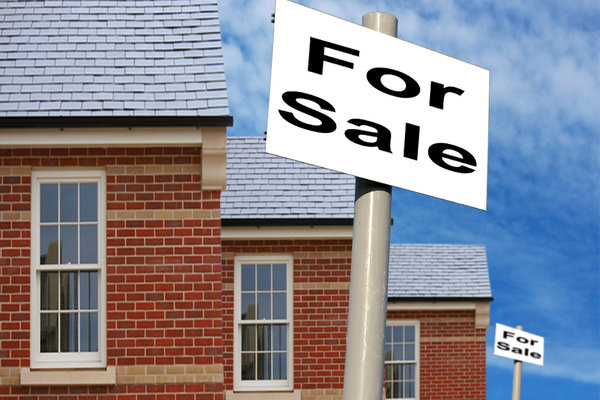 House For Sale: Houses for sale with signs