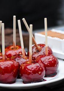 Toffee apples: Toffee apples on a winter fair