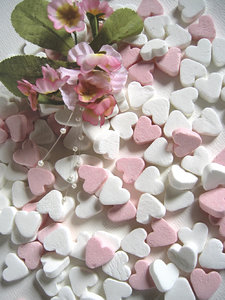 Corações dos doces rosa: 