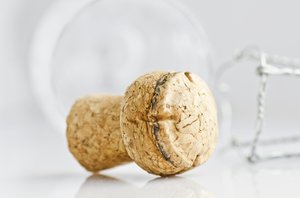 Champagne cork: Champagne cork